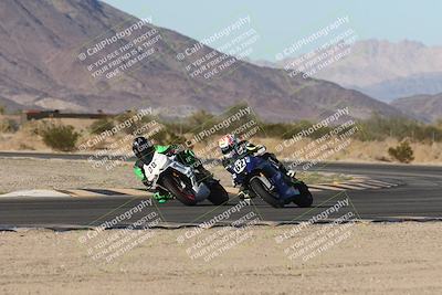 media/Nov-02-2025-CVMA (Sun) [[337aff29ab]]/Race 16-Formula Twins-Formula 40 UL(Holeshot)/